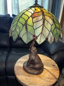 Wood Elephant Base Jungle Leaf Tiffany Table Lamp Stained Glass 19” Tall Light - Picture 1 of 24