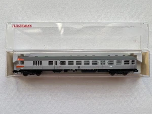 Fleischmann N 814002, Nahverkehrs-Steuerwagen 2. Klasse mit Gepäck, Silberling - Bild 1 von 3
