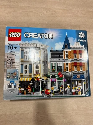 LEGO 10255 CREATOR: Cuadrado de montaje Foto 1 de 4