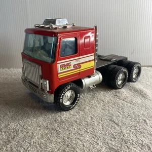 Vintage Nylint Pressed Steel cab over GMC astro semi red/white - Picture 1 of 22
