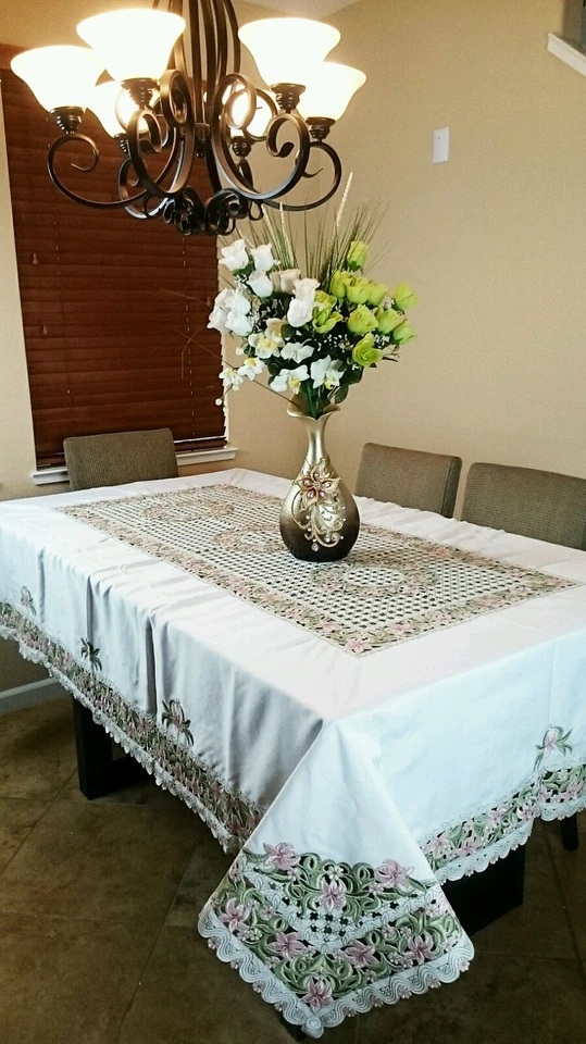 72x144" Embroidered Floral Cutwork Embroidery Tablecloth 12 Napkin Wedding Party - Image 1 of 4