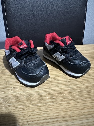 bambino new balance nero grigio bianco rosso pelle lana taglia 3 5 * indossato solo una volta