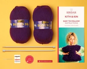 Kit de tejido cojín loopy - Sirdar Kith & Kin - Imagen 1 de 3