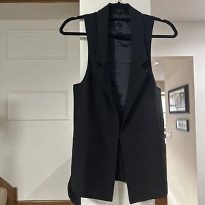 Express Design Studio Vest Women's Black Sleeveless Hook Loop Closure Size 0 - Picture 1 of 12