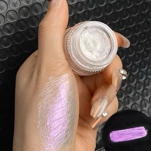 Duochrome Cream Eyeshadow In Shade EG-03 Vegan And Cruelty Free - Picture 1 of 5