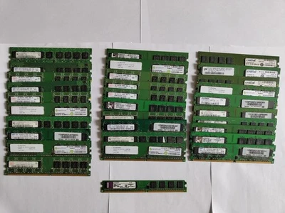 DDR2 RAM 1GB - Assorted brands - Lot of 31 - Image 1 of 4