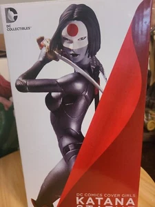 Katana Statue Cover Mädchen des DC Universums Artgerm  - Bild 1 von 3