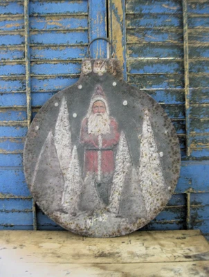 New Large Primitive Tin Santa Ornament Sign - Image 1 of 4