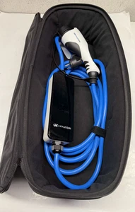 OEM Hyundai EV Charger Kona Ioniq 5 6 charging cable Plug in Hybrid PHEV - Picture 1 of 3