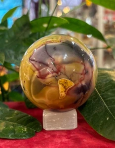 mookaite jasper Sphere 392.5 Grams 2 1/2” - Picture 1 of 9