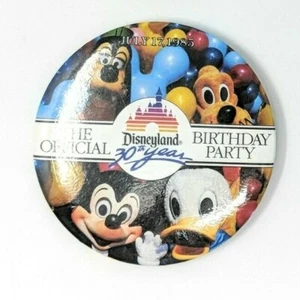 Vintage Button Pin Disneyland 30th Year The Official Birthday Party July 17 1985 - Picture 1 of 3