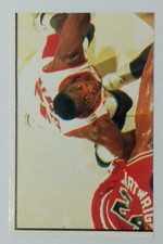 1992-93 Panini Stickers NBA Finals Bulls Blazers #16, Action Scene Upper Left