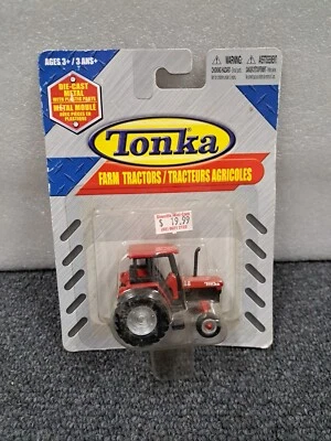 1/64 /tonka Farm Tractor Diecast W/plastic Parts T2* - Image 1 of 4