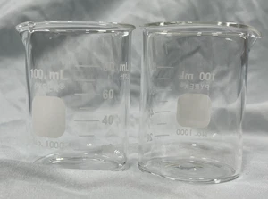 Pyrex Low Form 100 mL Glass Griffin Beaker - Graduated - Lot Of 2 Beakers - New - Picture 1 of 5
