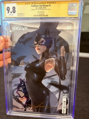 Gotham City Sirens #1 D.C. FIRMADO Y BOCETO JEEHYUNG LEE CGC 9.8 GATO MUJER 🐈‍⬛ Foto 1 de 4