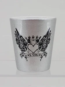 Vaso de chupito de recuerdo de Las Vegas vidrio plateado alas de ángel negro corona corazón - Imagen 1 de 6