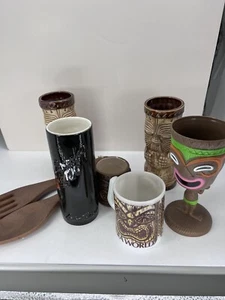 Lote Tiki Otagiri Japón Jarrón Cerámico 7" Madera Cuchara Tenedor Souvenir Taza Plástico - Imagen 1 de 16