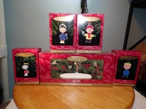 Hallmark Keepsake Ornaments Lot of 5 Peanuts A Charlie Brown Christmas 1995 - Picture 1 of 2