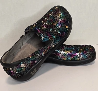 Zueco de cuero profesional Alegria Keli Minnow Rainbow talla 40 EE. UU. 10 Foto 1 de 4