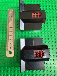 LEGO 2 X BLACK Tower / Castle Battlement Turret with Arch Windows -- A set of 2 - Picture 1 of 6