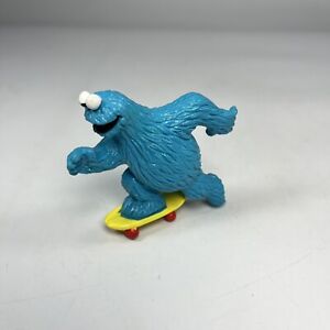 Cookie Monster on Skateboard Figure Mini Applause Muppets Sesame Street VTG PVC