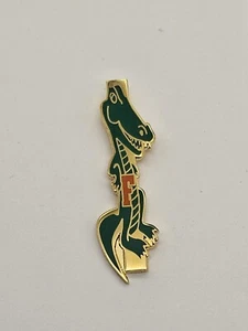 University of Florida Gator Stretched Hat Lapel Pin Back Metal Vtg Enameled - Picture 1 of 4
