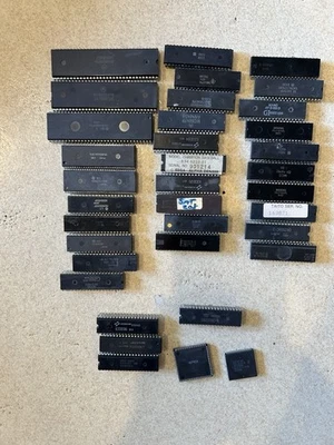 LOTTO 33 GIOCHI ARCADE EPROMS VINTAGE LUNGHI ASSORTITI?  CPU GOLD RECOVERY c FOTO - Immagine 1 di 4