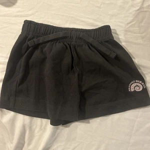 Zara Black shorts - size 6 girls - Picture 1 of 3