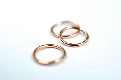 Aro anillo nariz acero inoxidable anodizado titanio oro rosa 8 mm 16G Foto 1 de 4