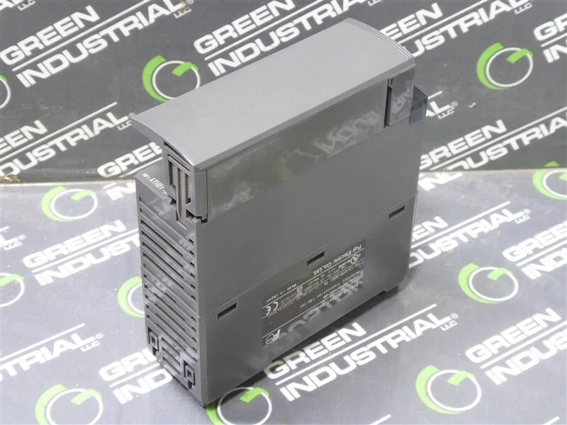 Módulo de salida analógica Fuji Electric NP1AYH8V-MR MICREX-SX USADO Foto 1 de 4