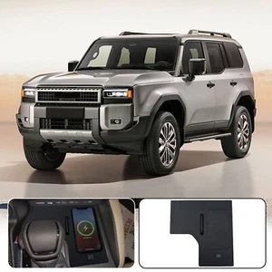 Adaptateur chargeur sans fil pour console Toyota Land Cruiser Prado LC250 2024 2025 - Photo 1 sur 9
