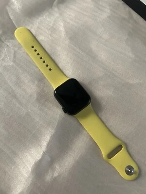 Apple Watch Gen - 41 mm (S) correa amarilla Foto 1 de 4