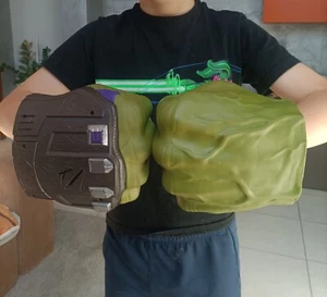 Pugni morbidi Hulk con suoni - Foto 1 di 3