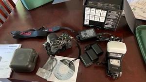 Panasonic Lumix GH4 Body, DMW-FL580L Flash, Metabones EF M43 - Picture 1 of 14