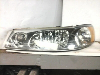 Driver Left Headlight Fits 01-02 LINCOLN & TOWN CAR 1982625 - Image 1 of 4