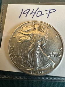 1940 P 1940-P Liberty Walking Silver Half Dollar Lot 40P - Picture 1 of 2