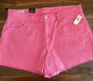Pantalones Cortos de Jean GAP Para Mujer Baja Zancada Dobladillo Crudo 4" Talla 33 Cintura/16R Rosa Nuevos con Etiquetas - Imagen 1 de 10