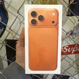 Apple iPhone 17 Pro Max - 256 GB - Naranja Cósmico (RESELLER FLEX) - Imagen 1 de 4