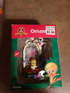 Trevco Looney Toons Sylvester and Tweety Bird Ornament 1999 - Picture 1 of 6