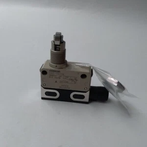 1PCS new omron For D4E-1B10N D4E1B10N DC-12 0.5A/30V Limit Switch FAST SHIP - Picture 1 of 5