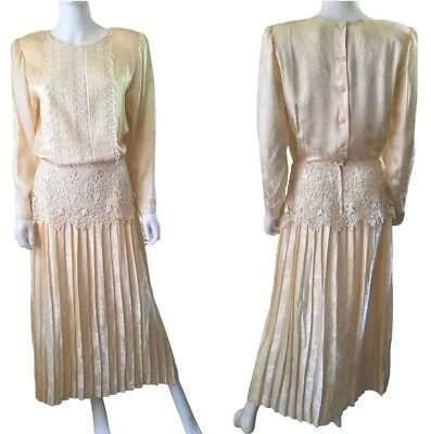 JESSICA MCCLINTOCK  Silk Jacquard Pleated  Long Lace Trimmed Dress Sz 10 Cream - Image 1 of 4