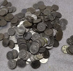 ** Menge 100 - GROSSBRITANNIEN - 5 PENCE MÜNZEN - Tolle STARTERSAMMLUNG 4 KINDER - Bild 1 von 1