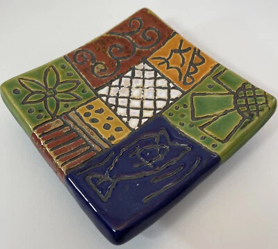 Pier One Vela Cuadrada Baratija Pedestal Plato Boho Cerámica Patchwork Pier 1 Foto 1 de 4