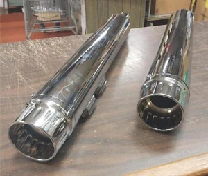 4" 95^ Slip On Chrome Mufflers CFR Contrast Exhaust Tip Harley Glide Bagger FLH - Picture 1 of 11