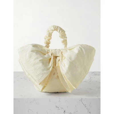 Bolso clutch Loeffler Randall Sierra arco detallado Moire blanco marfil nupcial  Foto 1 de 4