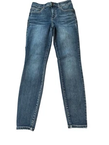 Maurices Everflex Women's Size 6 Jeans High Rise - Picture 1 of 8