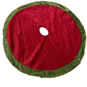 Pottery Barn Red Velvet Tree Skirt Red Green Trim Christmas Round 60" Cotton - Picture 1 of 4