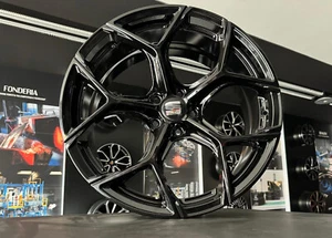 SET4 CERCHI IN LEGA SEAT DA 19 8,5X19 ET 45 GMP ULTRIVITY - Imagen 1 de 11