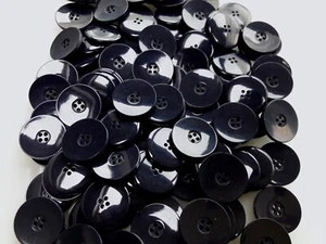 15mm 20mm 23mm Dark Navy Blue 4 Hole Polished Buttons Button (Q84A Q84B Q84C) x - Picture 1 of 1