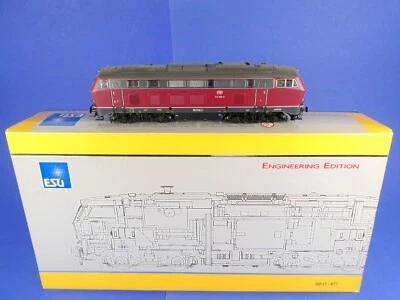 *ESU H0 31024 für DC und AC digital /SOUND: BR215 058-9 DB Diesellok - Bild 1 von 4